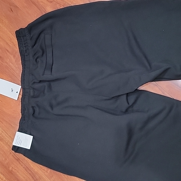 NWT Men's size XXL Nike Tech sweatpants - Picture 9 of 13